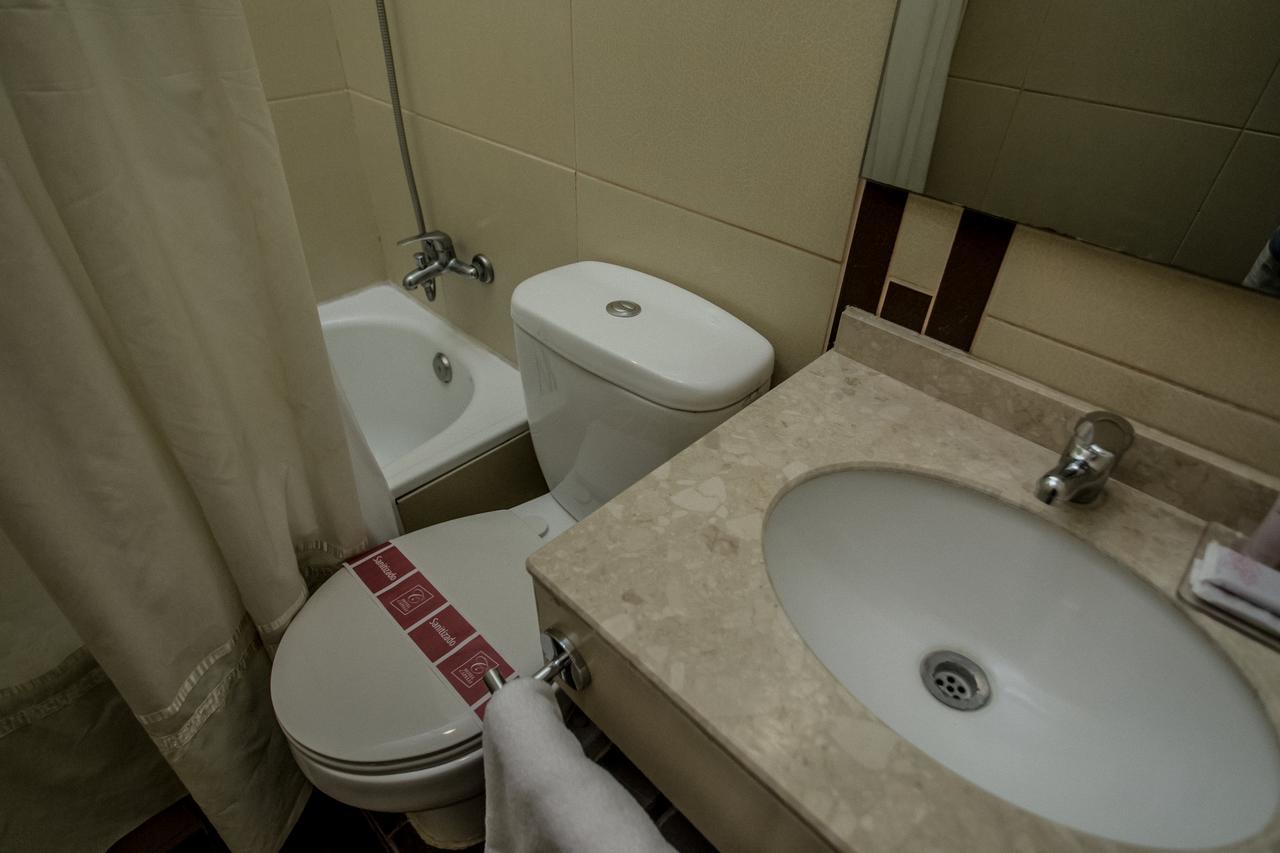 Hotel Capelli Express Talca  Buitenkant foto